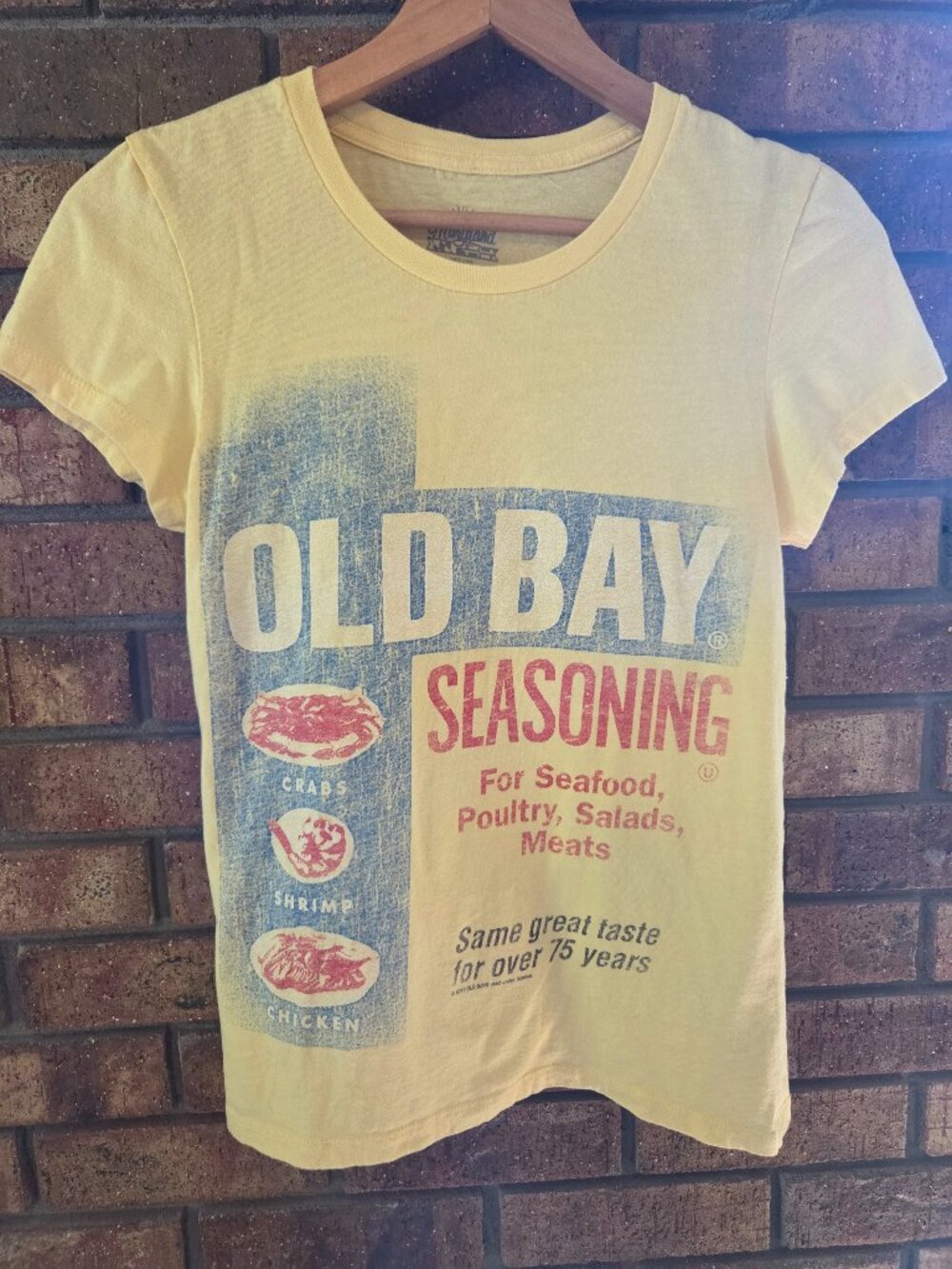 Maryland Old Bay T-shirt Light Yellow Size M